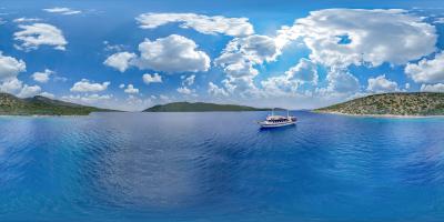 LOVE BOAT - ISLANDHOPPING